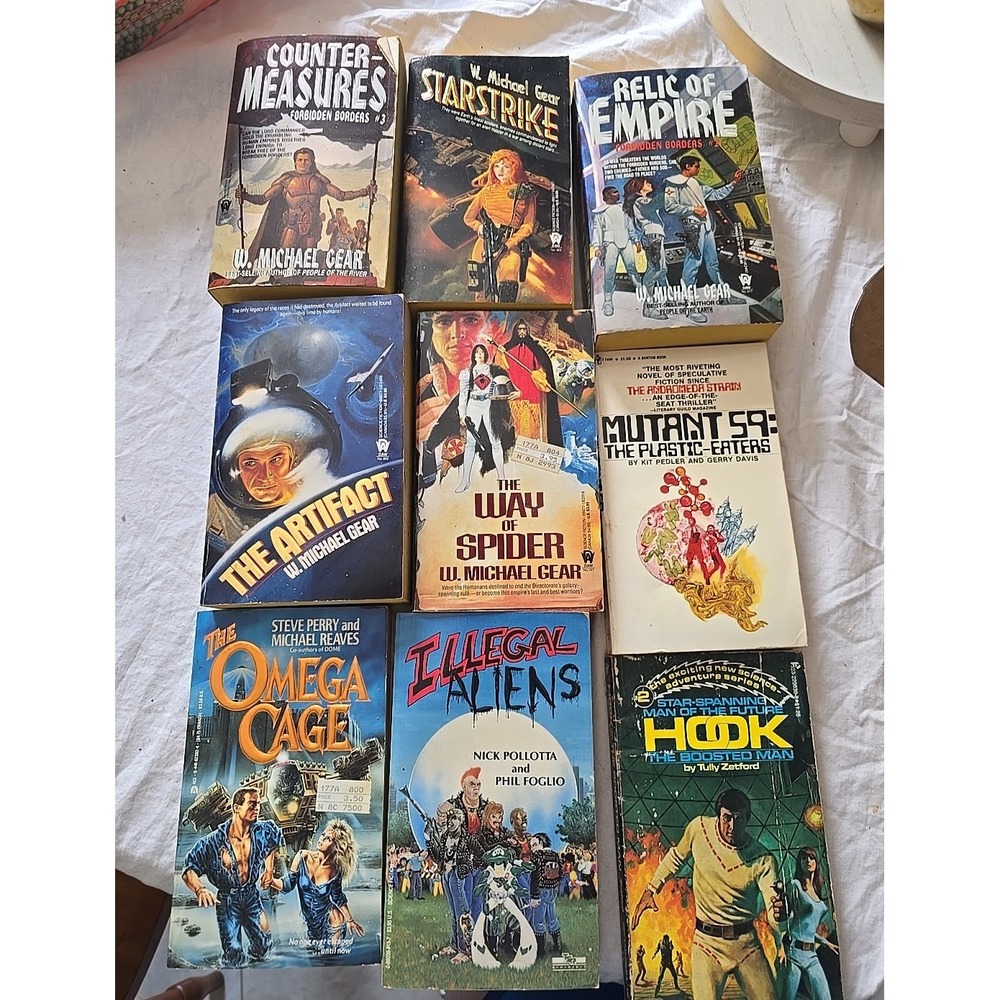 Lot of 9 VTG W. Michael Gear Fantasy Science Fiction‎ Suspense Paperback Books
